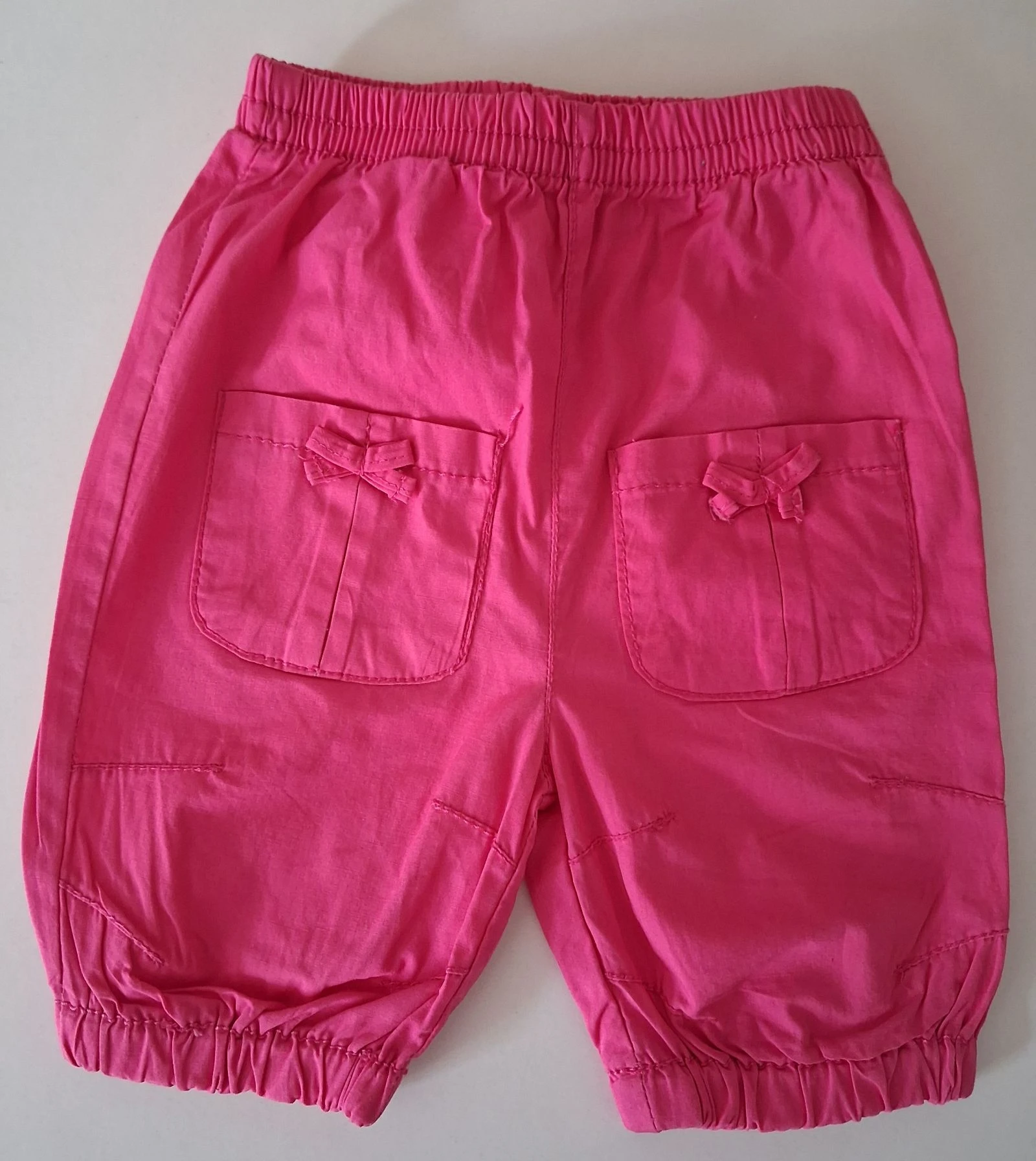 Lote de un pantalón corto y un short de 6 meses – photo 2